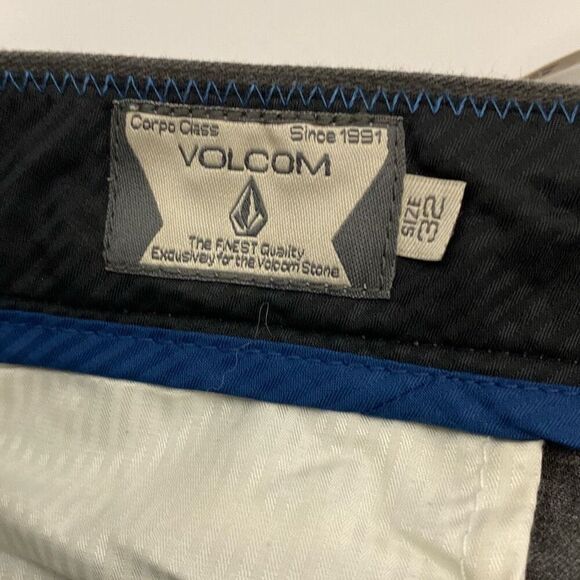 Volcom Men's Gray Solid Vmonty Casual Flat Front Shorts Size 32 - Picture 9 of 11